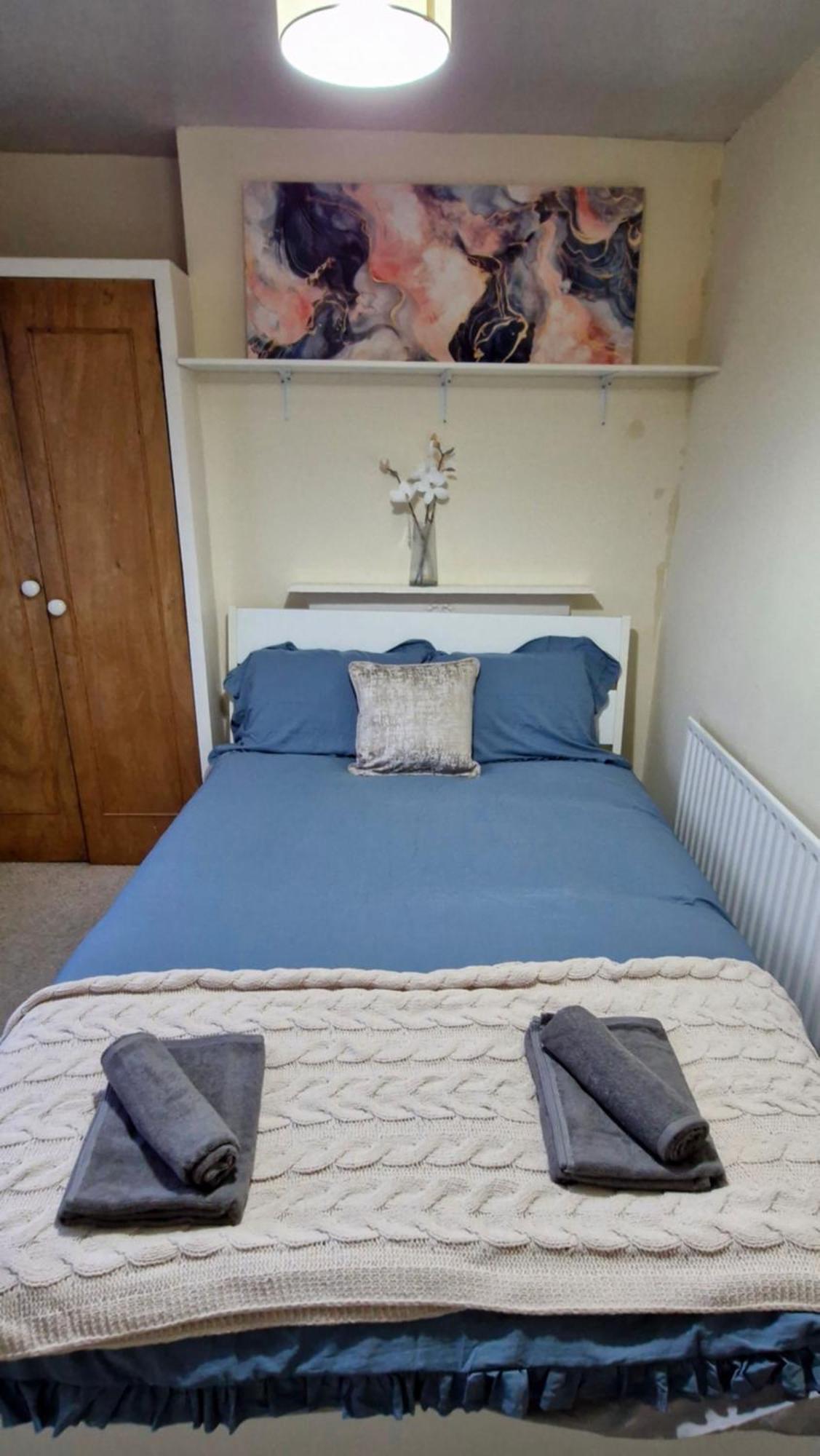 ロンドンCharming Flat In Wimbledonアパートメント エクステリア 写真