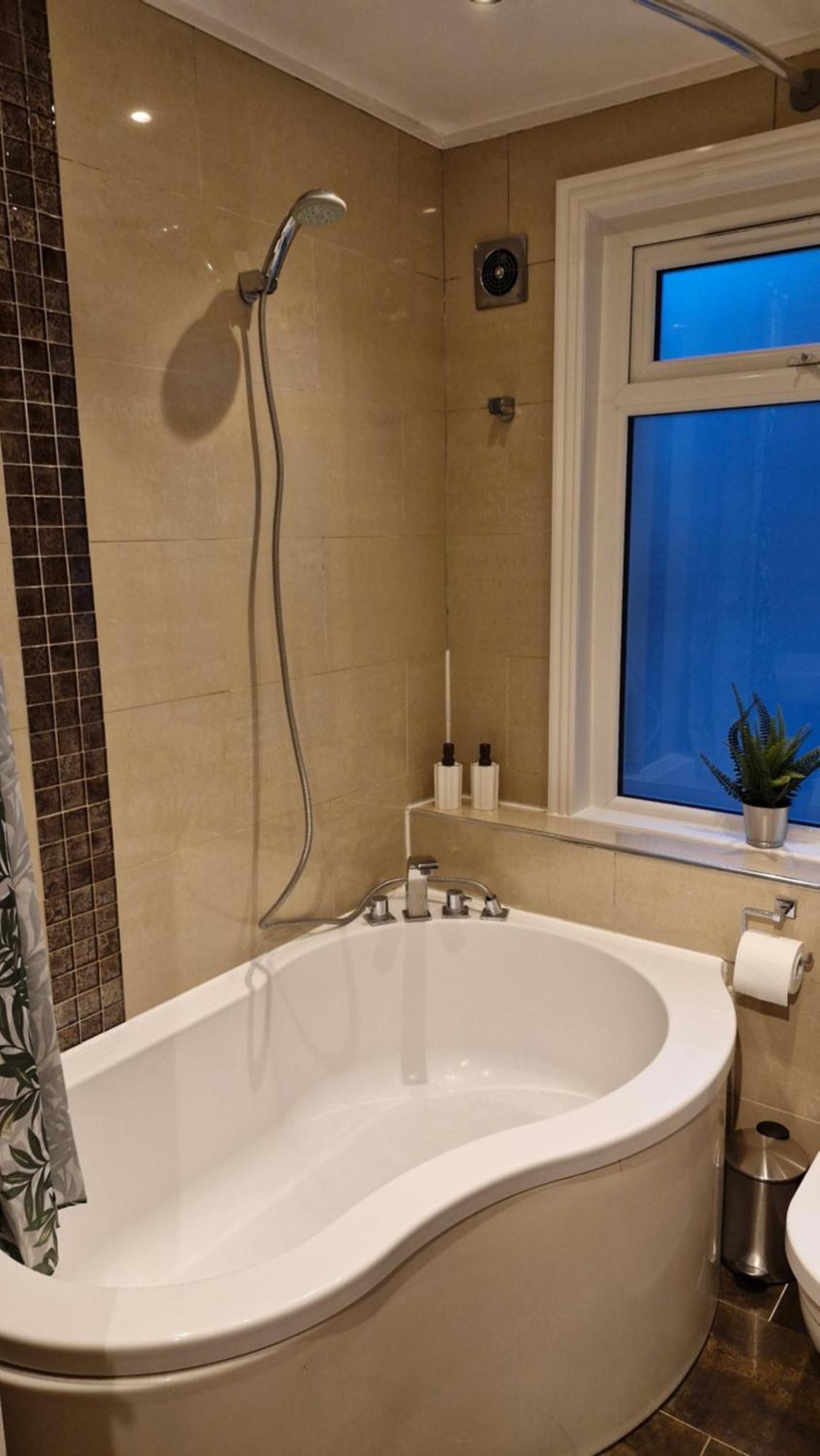 ロンドンCharming Flat In Wimbledonアパートメント エクステリア 写真