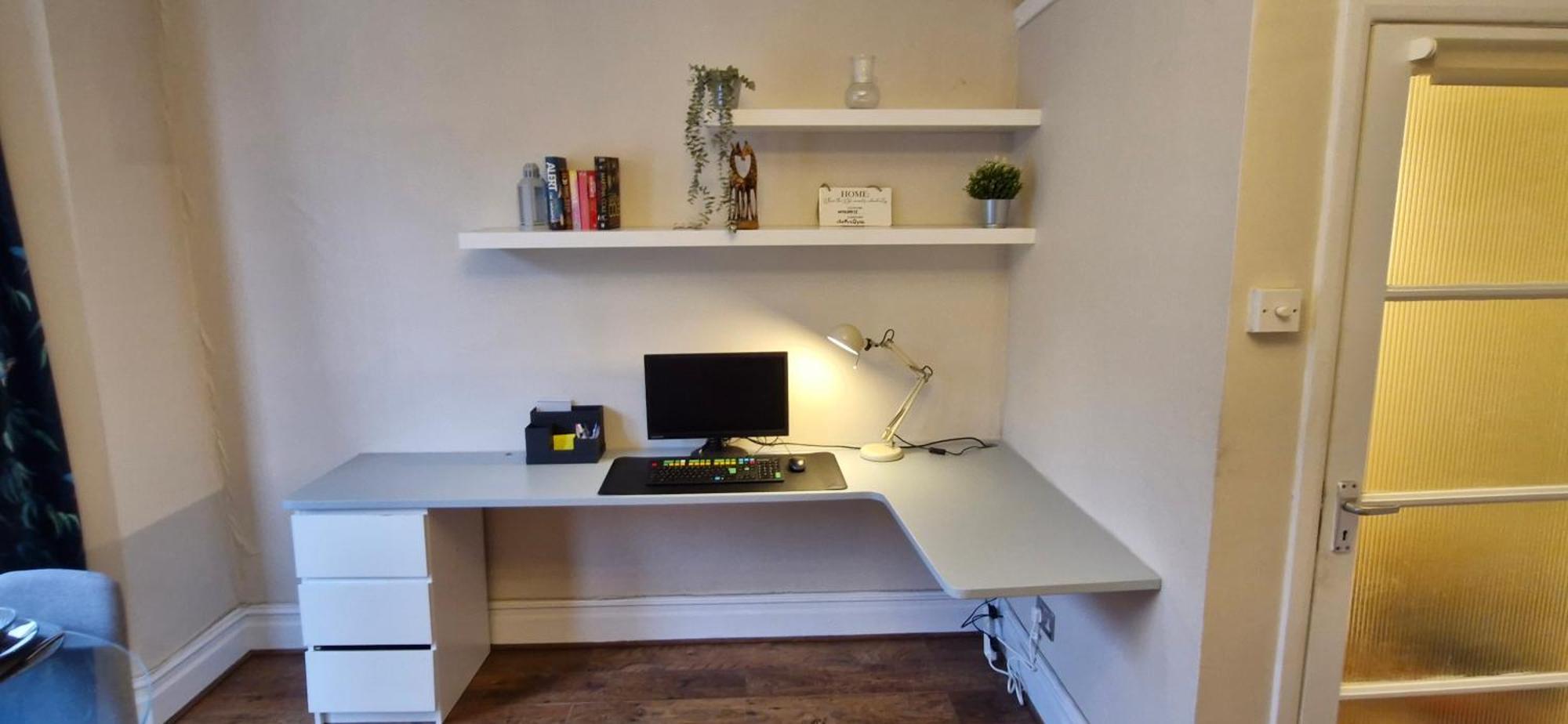ロンドンCharming Flat In Wimbledonアパートメント エクステリア 写真